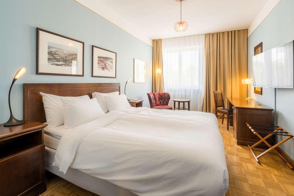 Radisson Blu Grand Hotel Tammer Tampere Zimmer foto